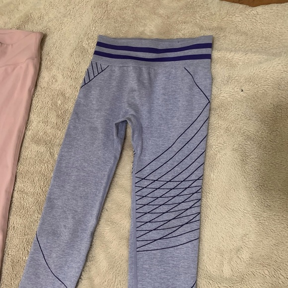 Lot Of 2 Fabletics Leggings Tight Pants - Picture 3 of 7